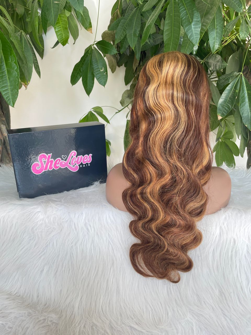 13x4 Transparent Lace Wigs 180% Density (Medium Caps)